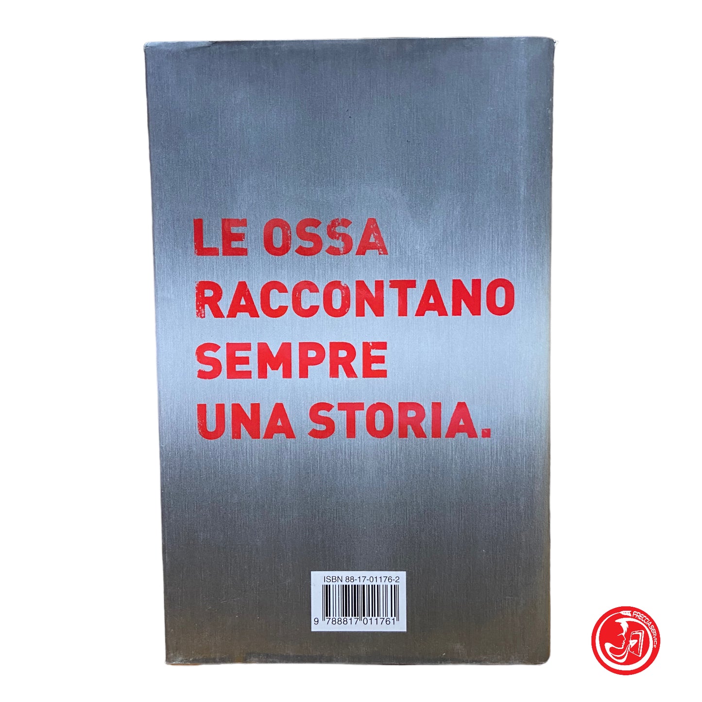 Flesh and Bone - Kathy Reichs