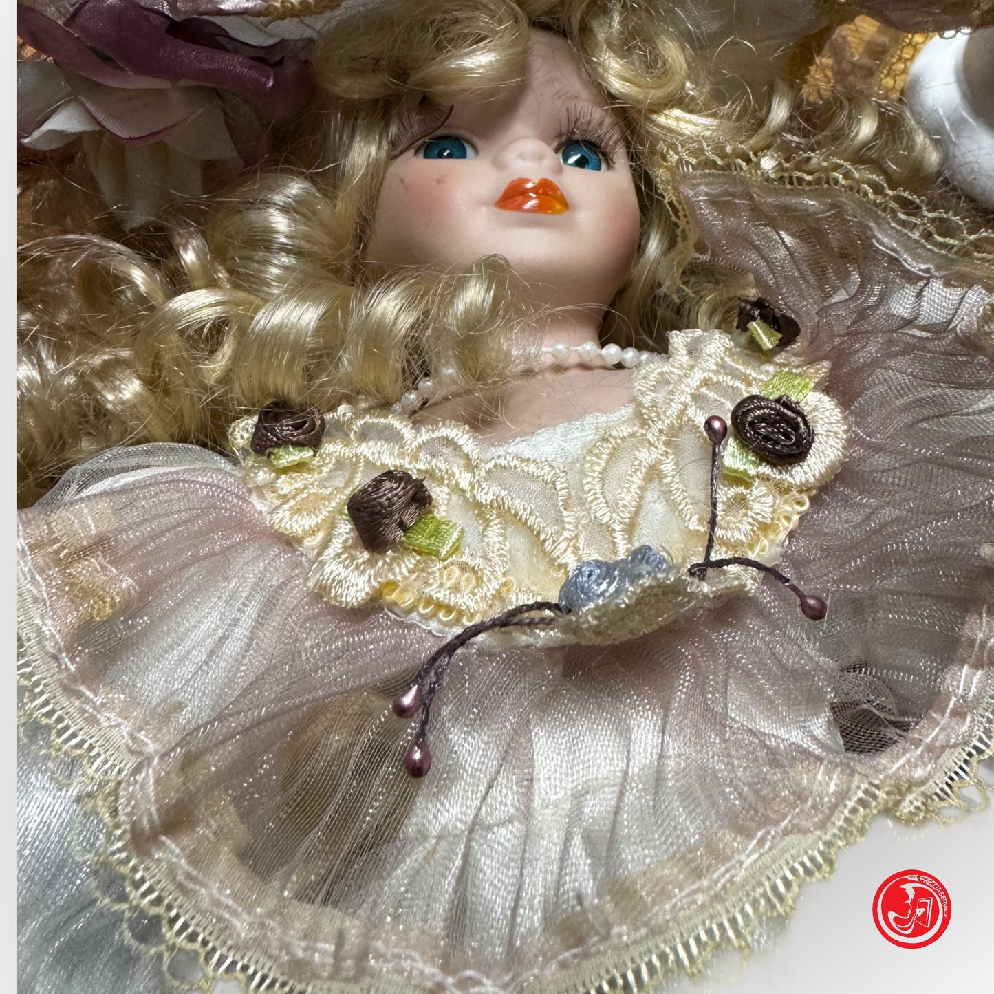 Antica bambola h 40 cm