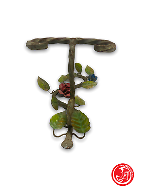 Appendiabiti a parete in ferro battuto