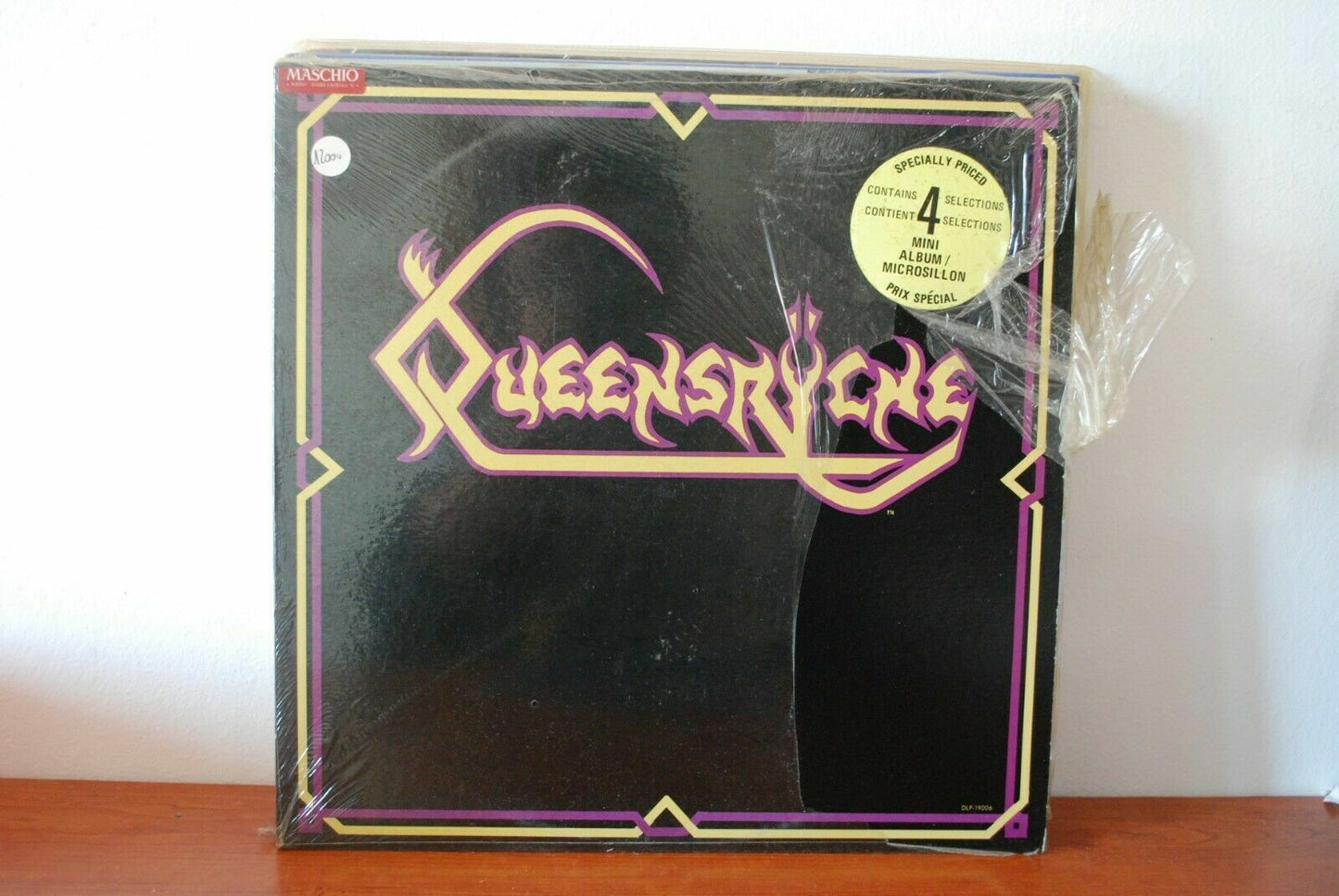 Disco Queensrÿche – Queensrÿche