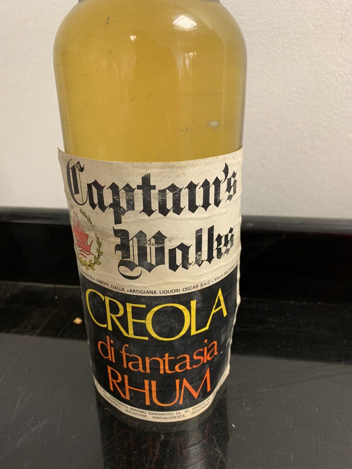 Captain's Molks bottle - Fantasy Creole Rhum - Artigiana Liqueurs Oscarsnc