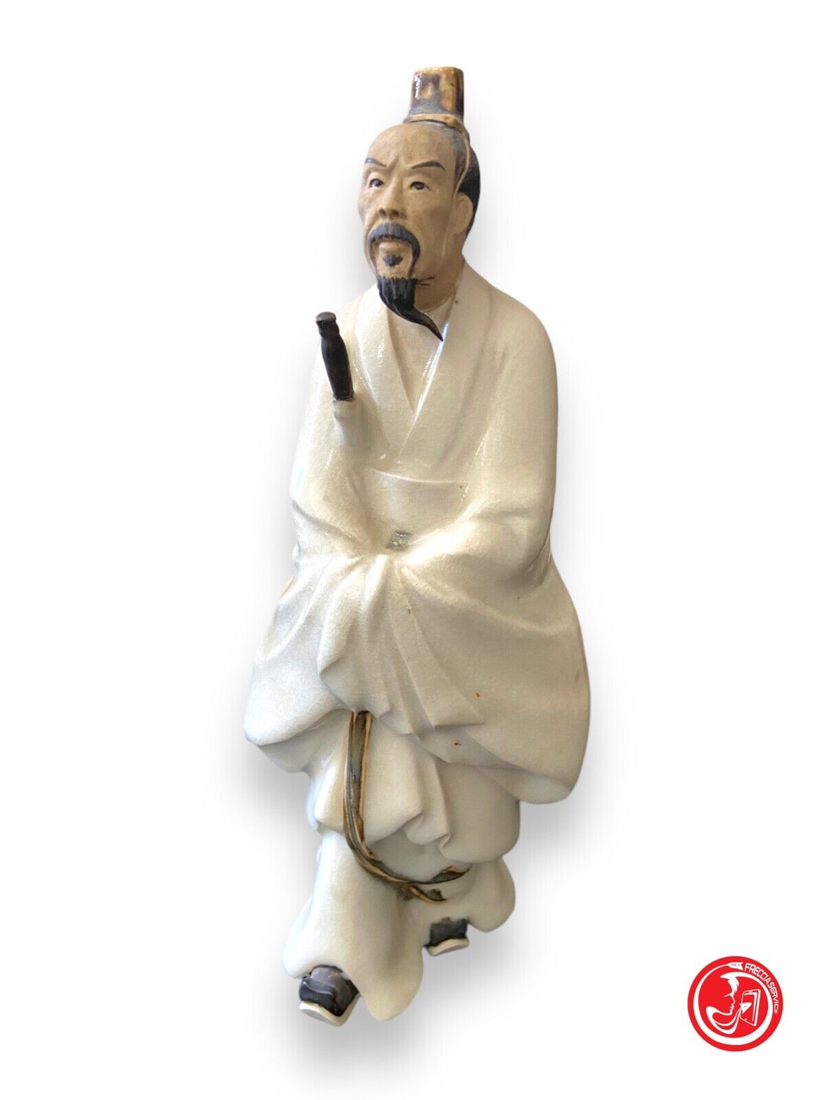 Statue en céramique travaillée