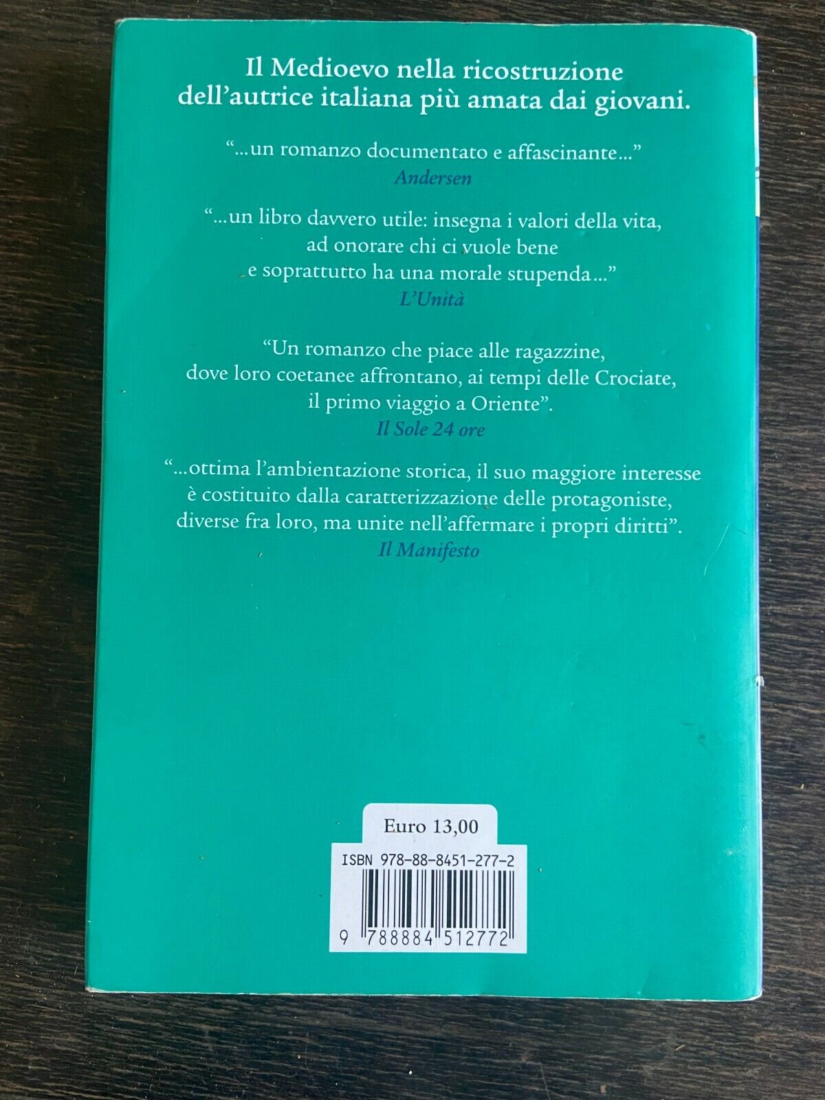 Book - B. Pitzorno - The little girl with the falcon