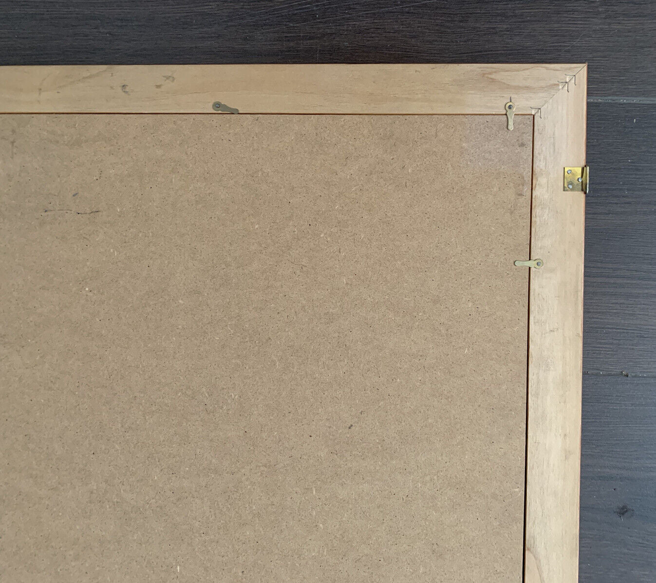 Quadri con cornice in legno