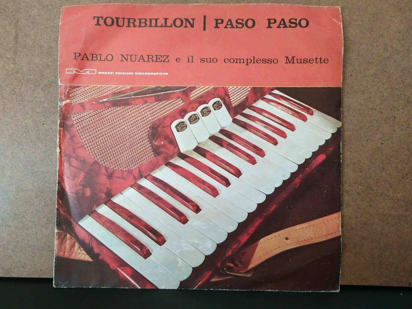 Pablo Nuarez et son complexe Musette / Tourbillon - Paso Paso