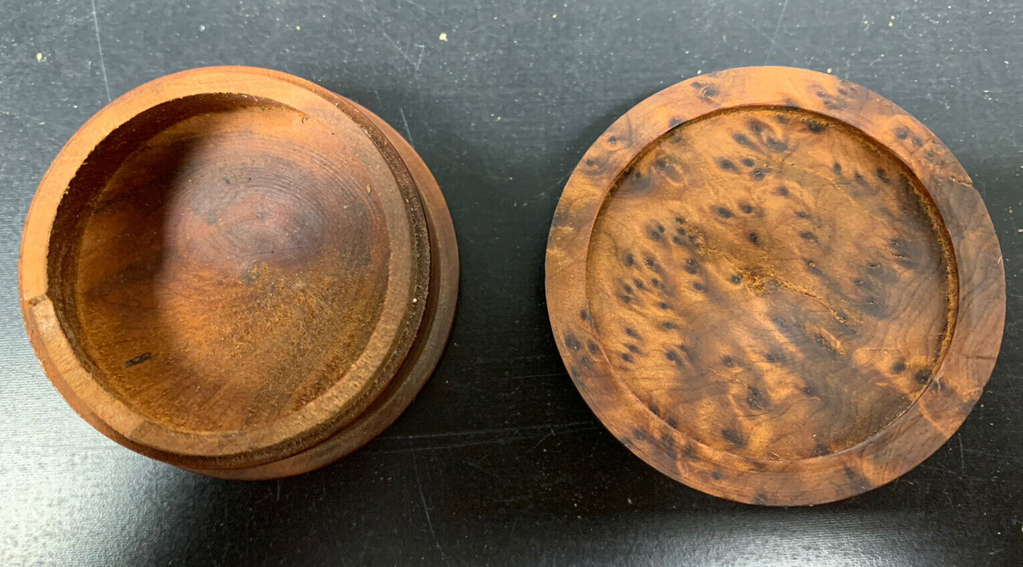 Mini briar jewelery box
