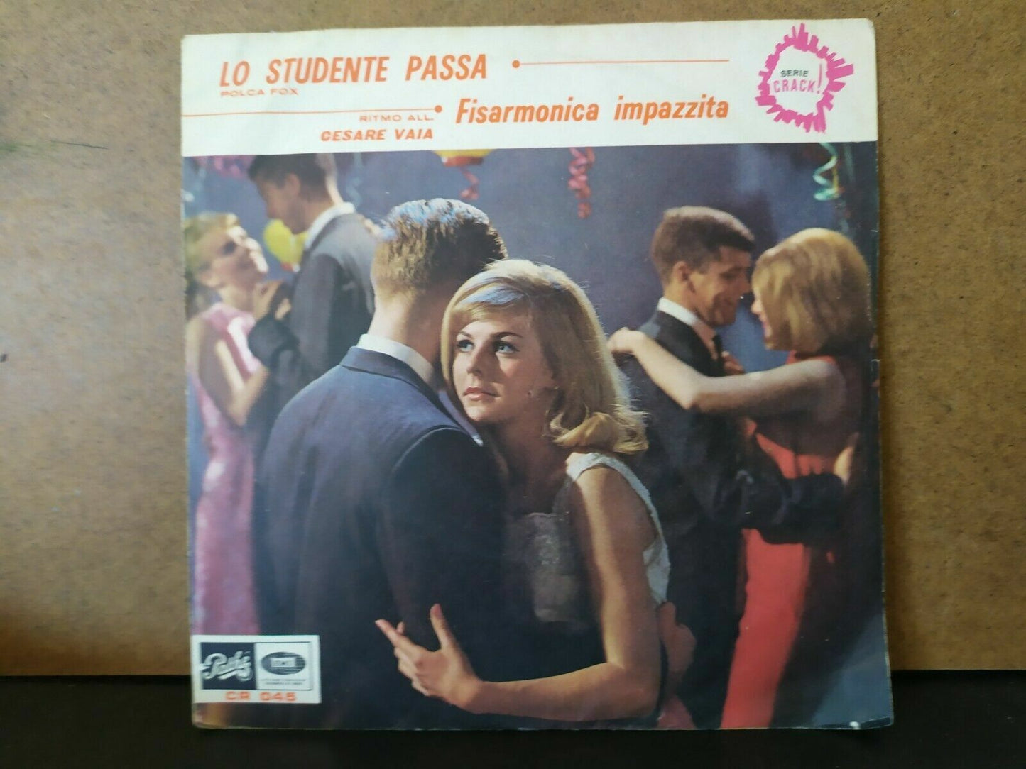 Cesare Via / The Student Passes - Accordion gone crazy