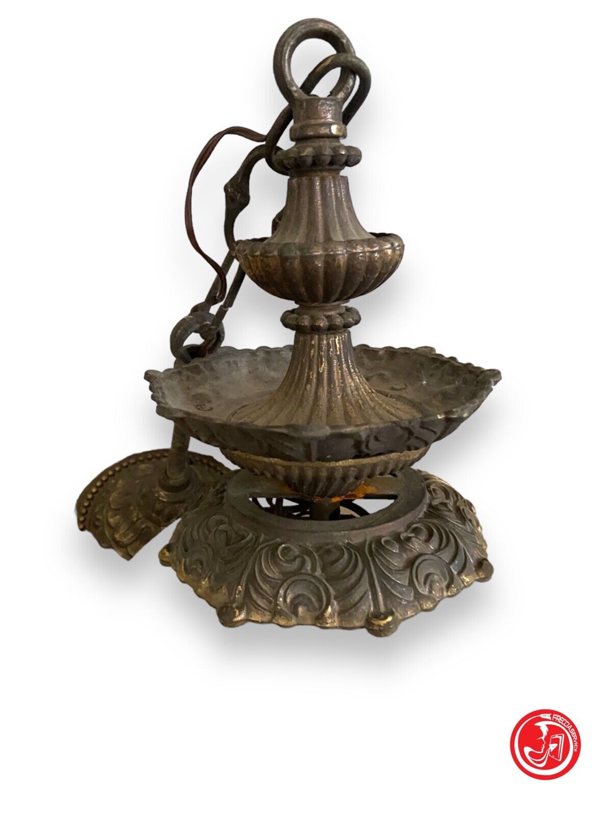 Paire de lustres de plafond anciens