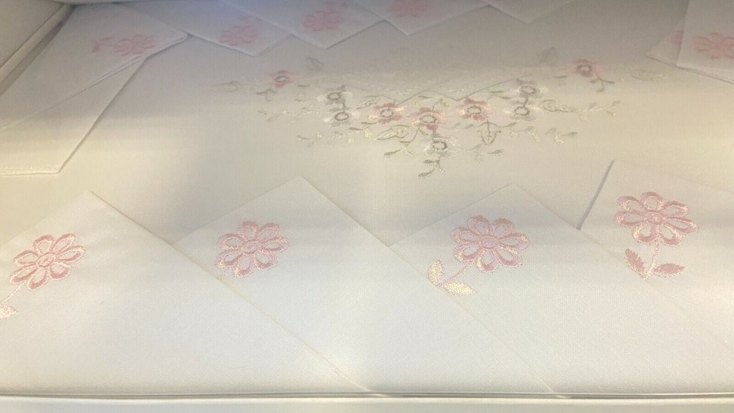 Goddess embroidery - children's sheets