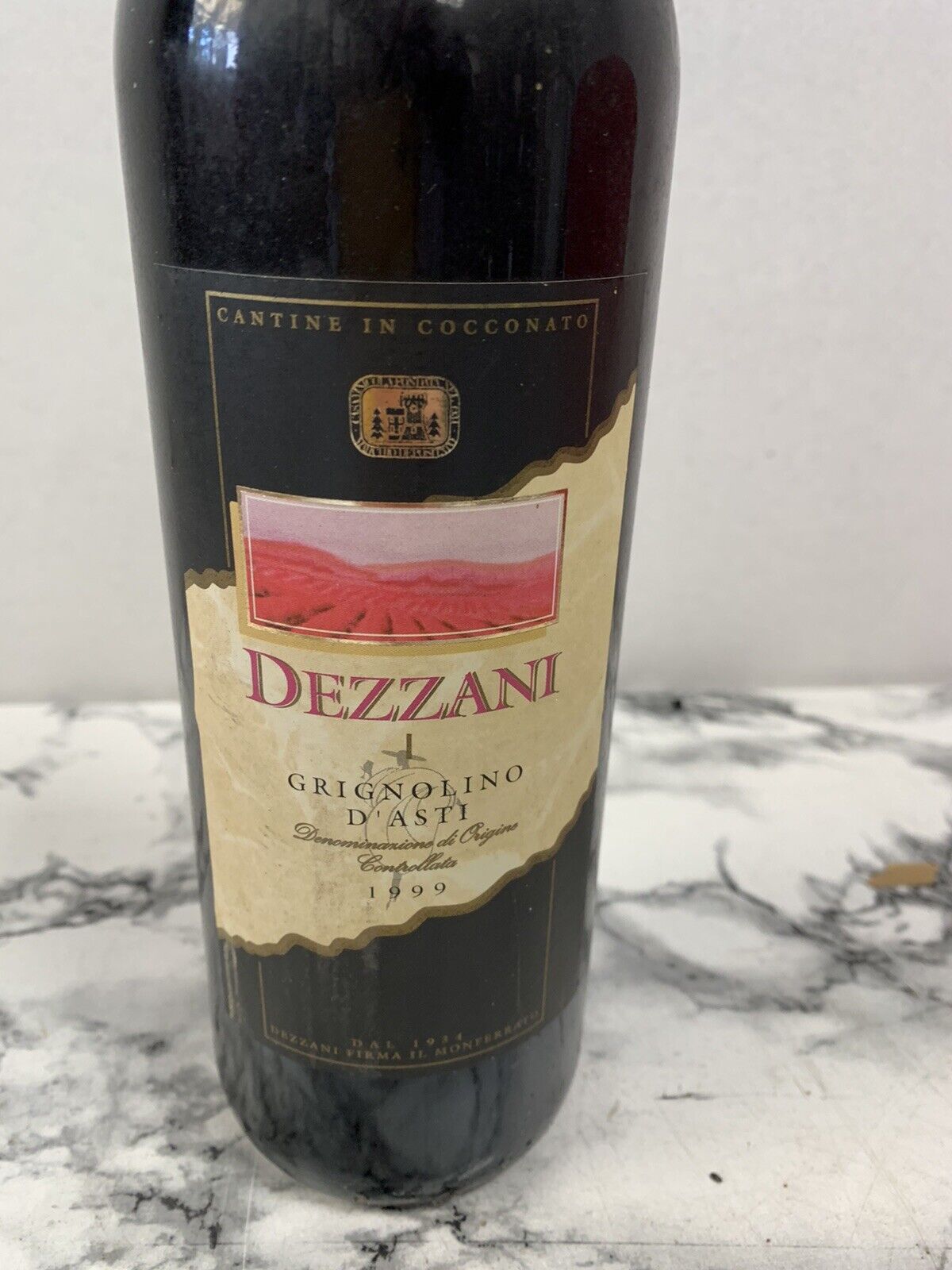 Bottiglia Dezzani Grignolino d’Asti 1999 - Cantine in Cocconato