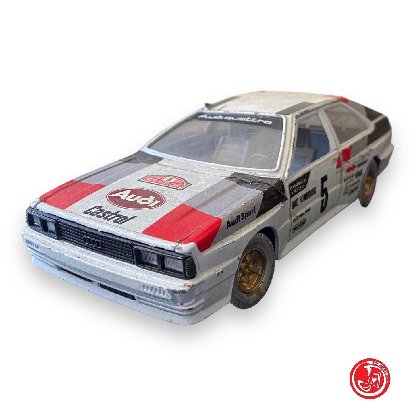 Macchina Burago Audi Quattro