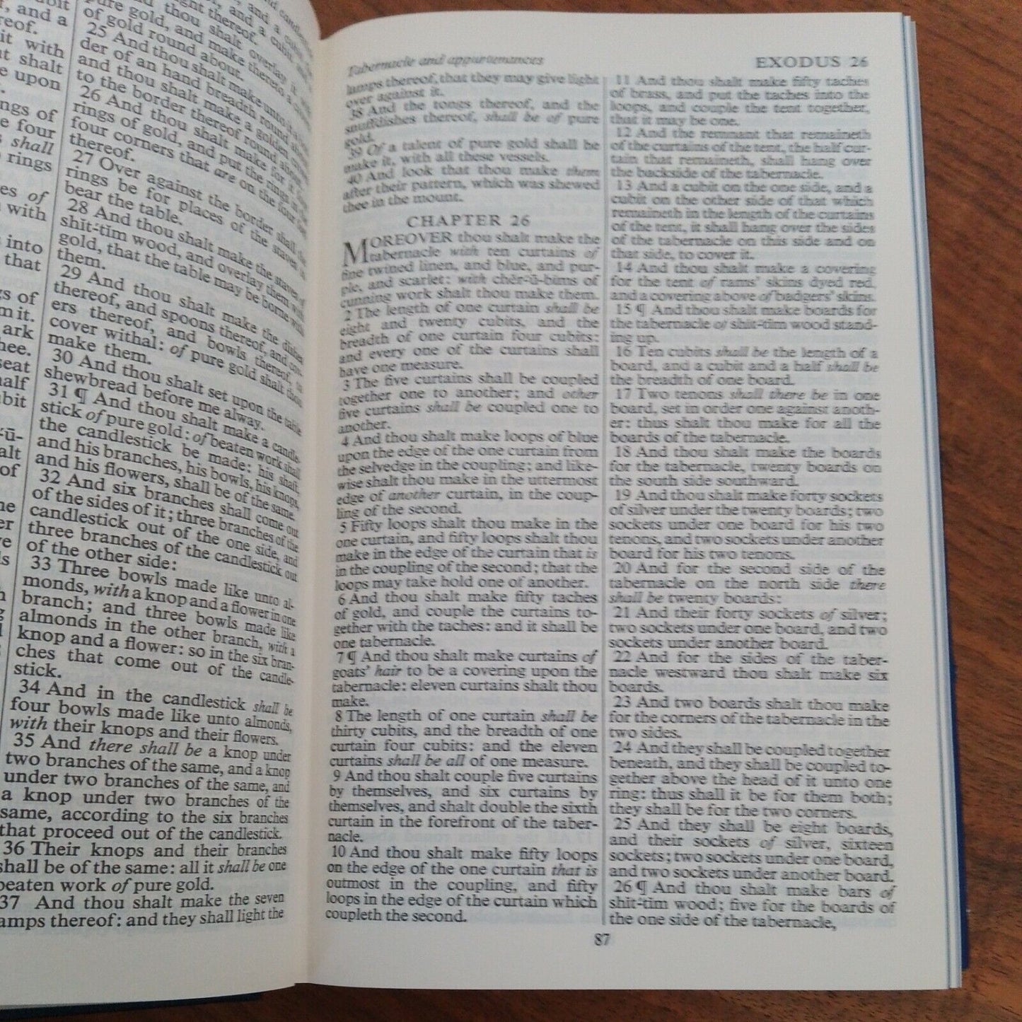 The Holy Bible, authorized King James Version, Collins