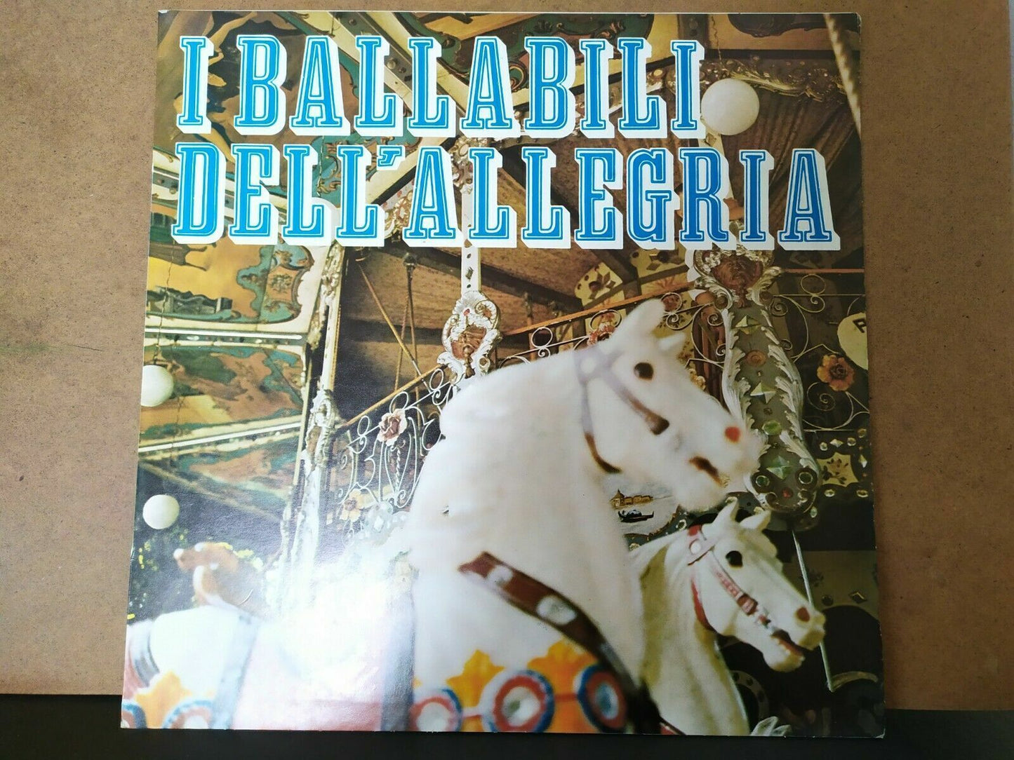 I ballabili dell'allegria / G. Delmondi e la sua fisarmonica