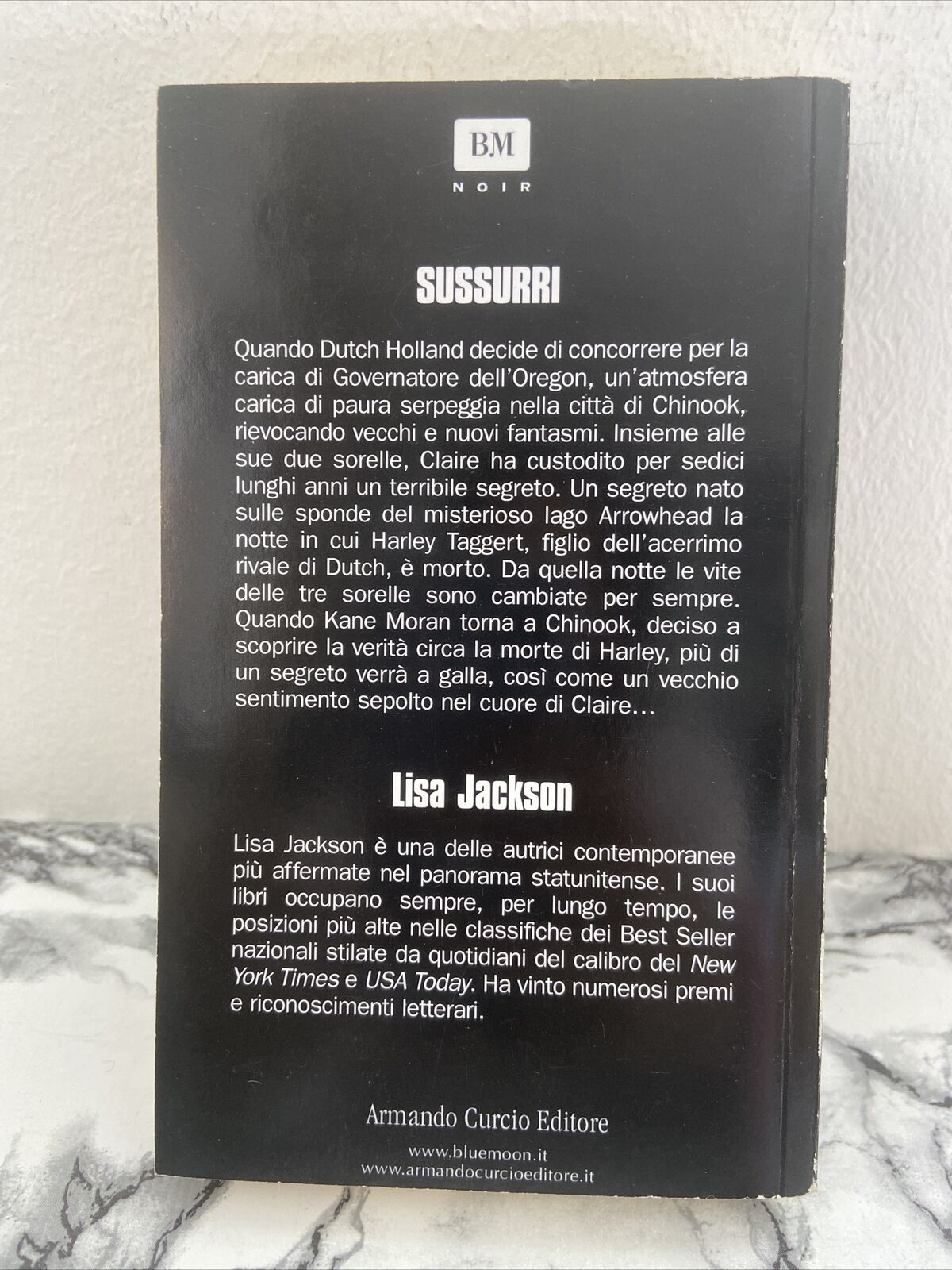 Lisa Jackson - Chuchotements