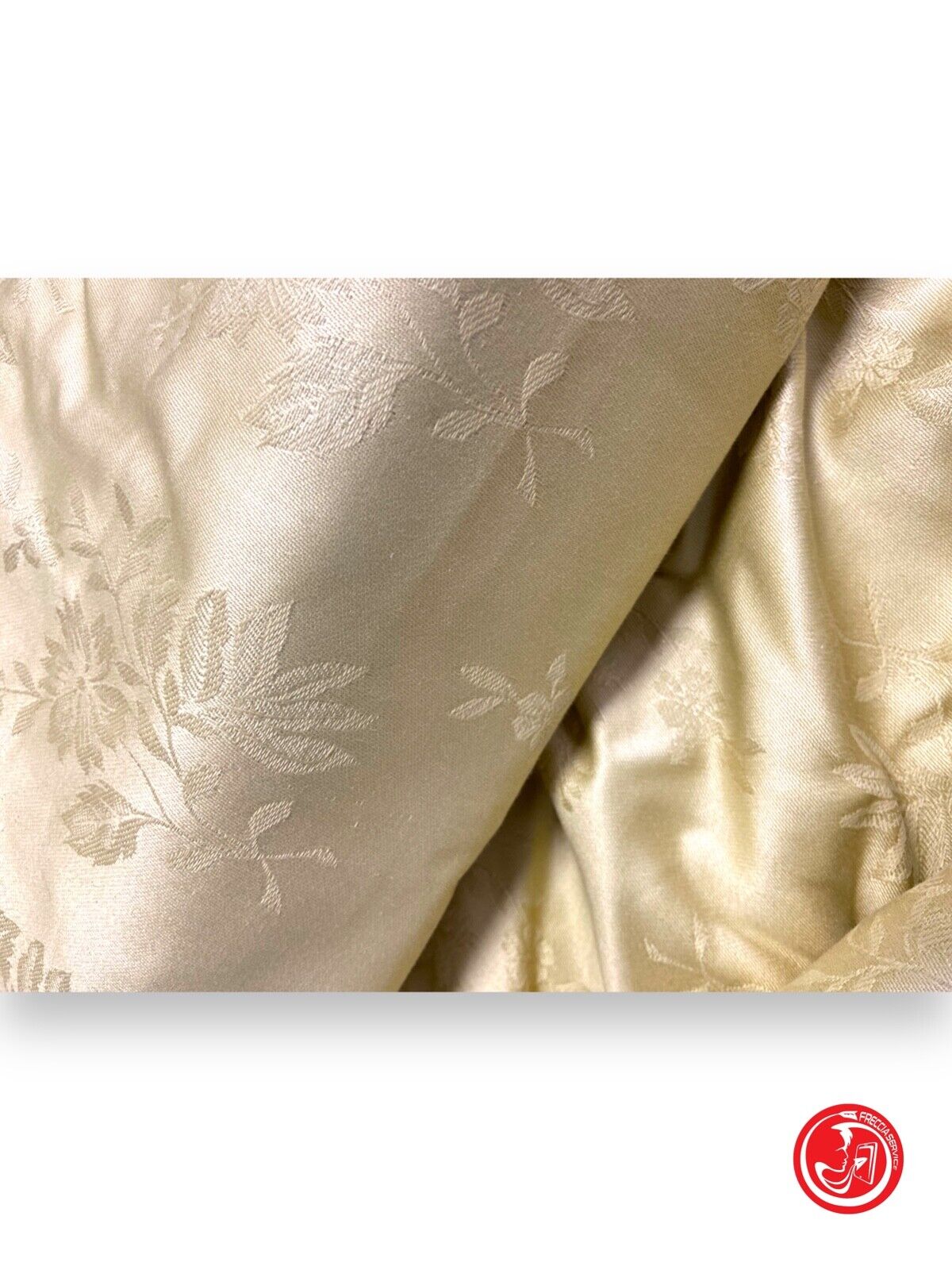 Tissu à décorations vendu au mètre
