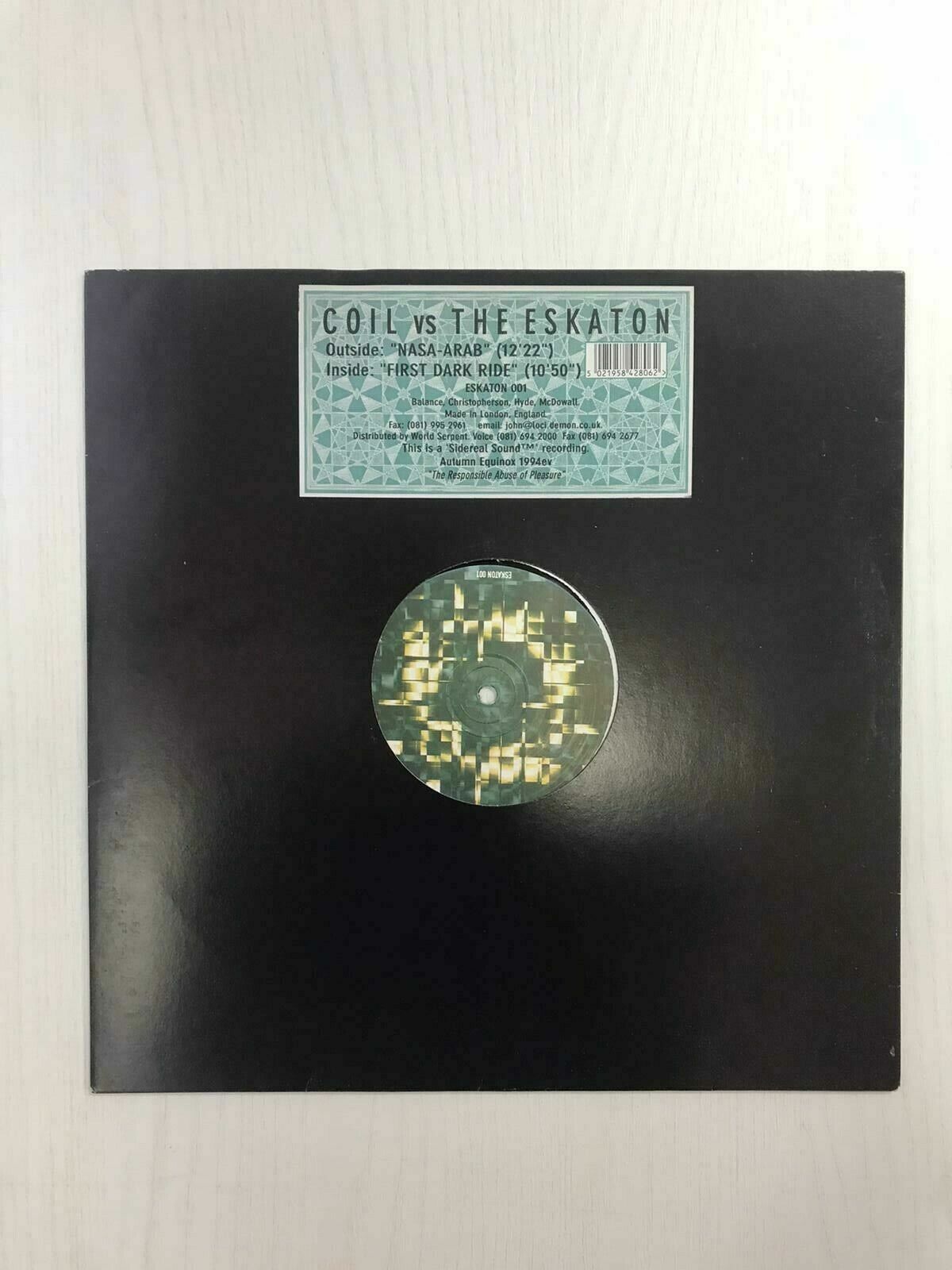 Bobine de Vinyle vs The Eskaton – Nasa-Arab