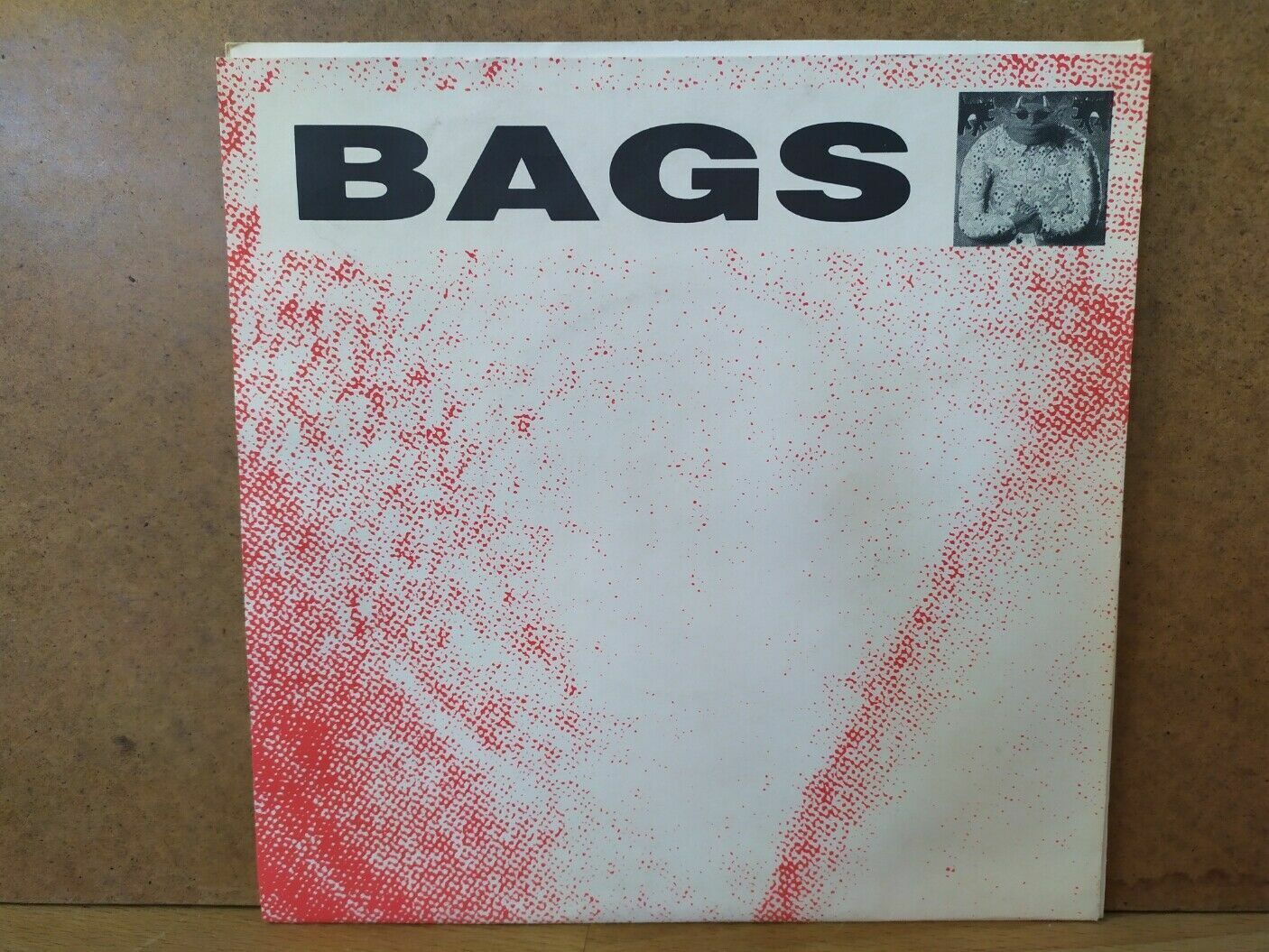 Les sacs (2) – Dr LB. / Sous-vêtements à froufrous