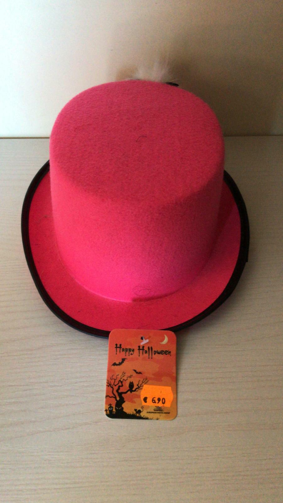 HALLOWEEN WRITING HAT