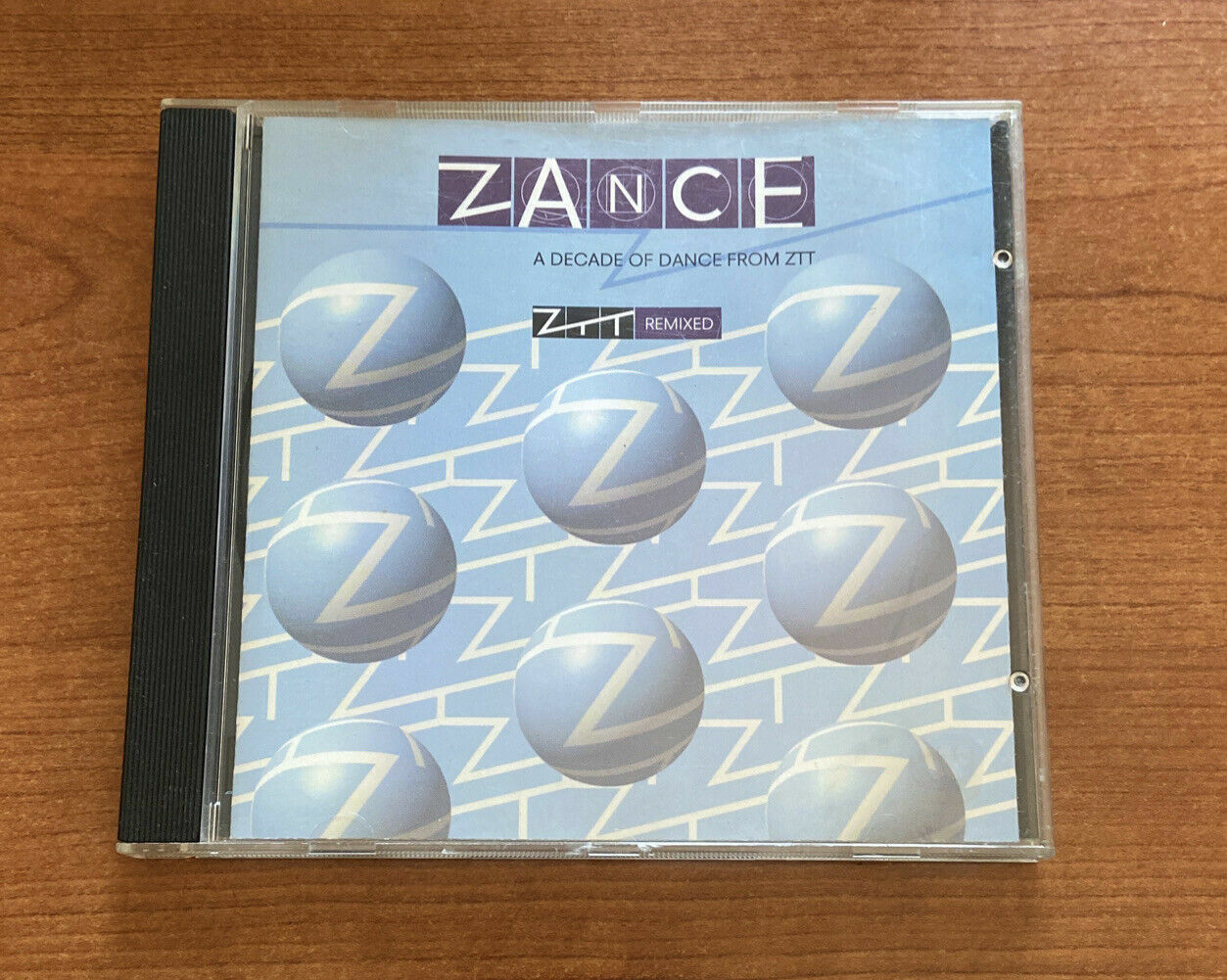 Divers Zance-une décennie de danse de ZTT