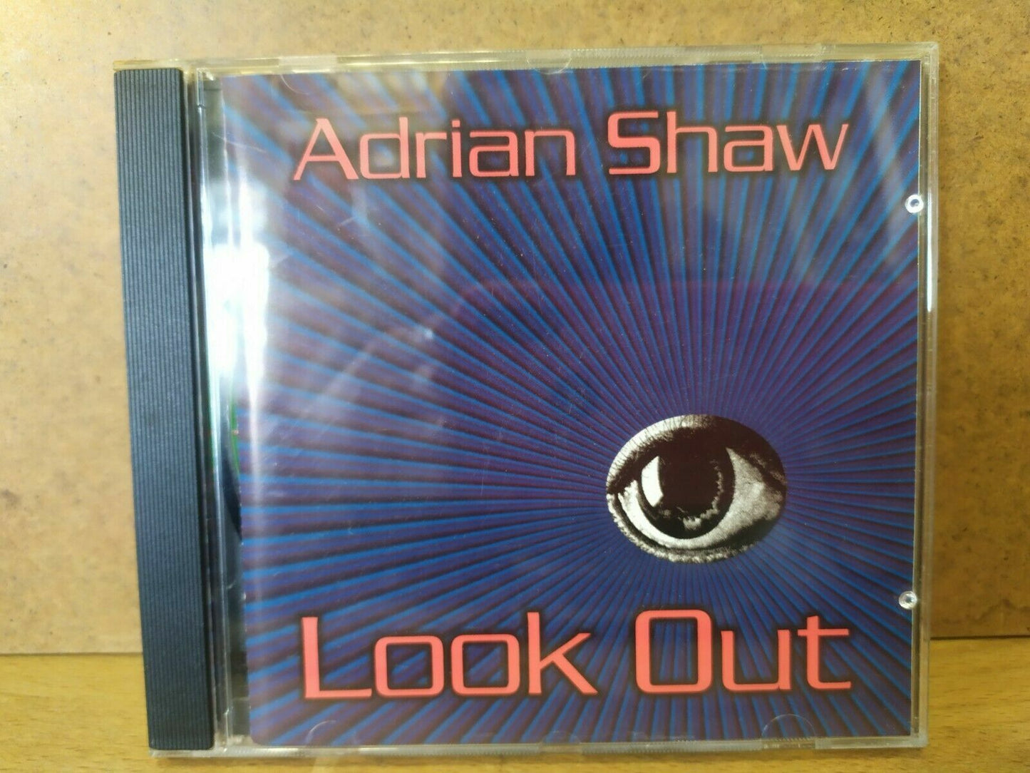Adrian Shaw – Attention