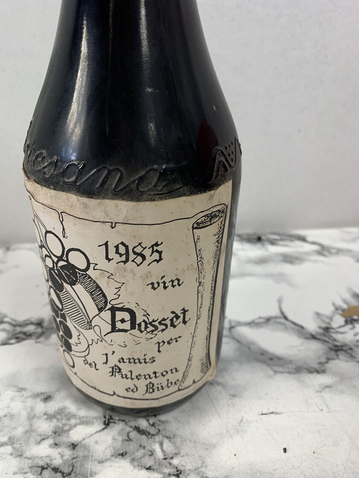 Bouteille Vin Dosset 1985