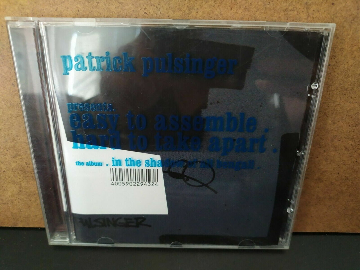 Patrick Pulsinger – Présente. Facile à assembler. Difficile à démonter. L'album