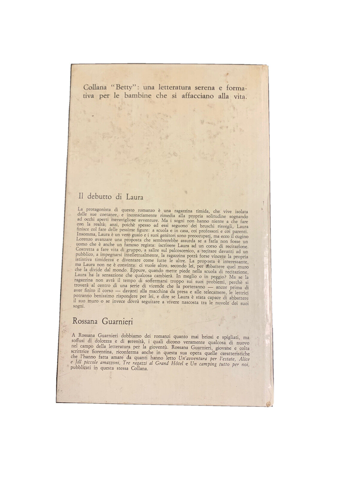 livre - Les débuts de Laura - Rossana Guarnirei
