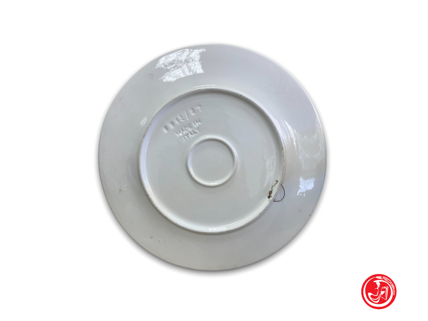 Piatto in ceramica - decorato e numerato