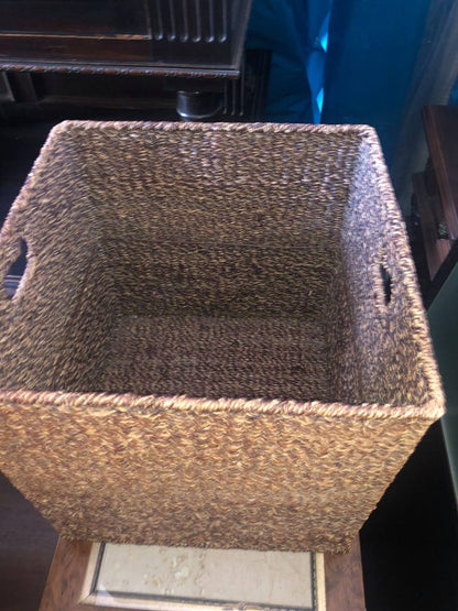 CESTA INTRECCIATA