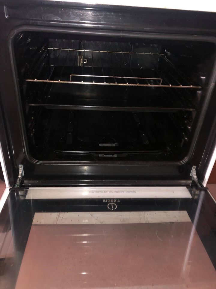 CUCINA A GAS INDESIT