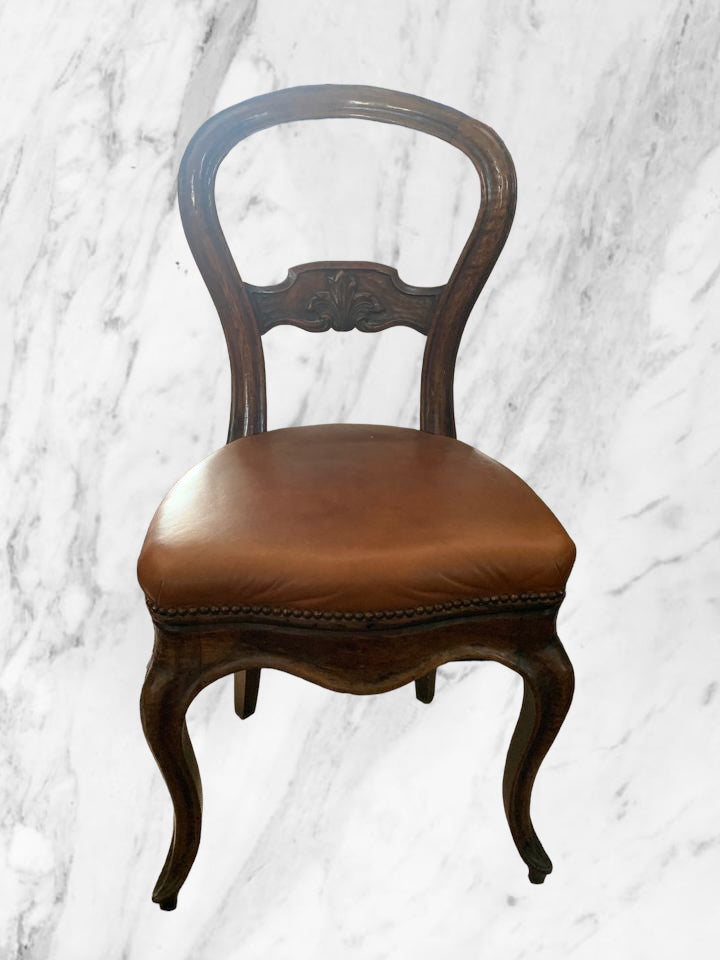 SOLID WOOD CHAIR