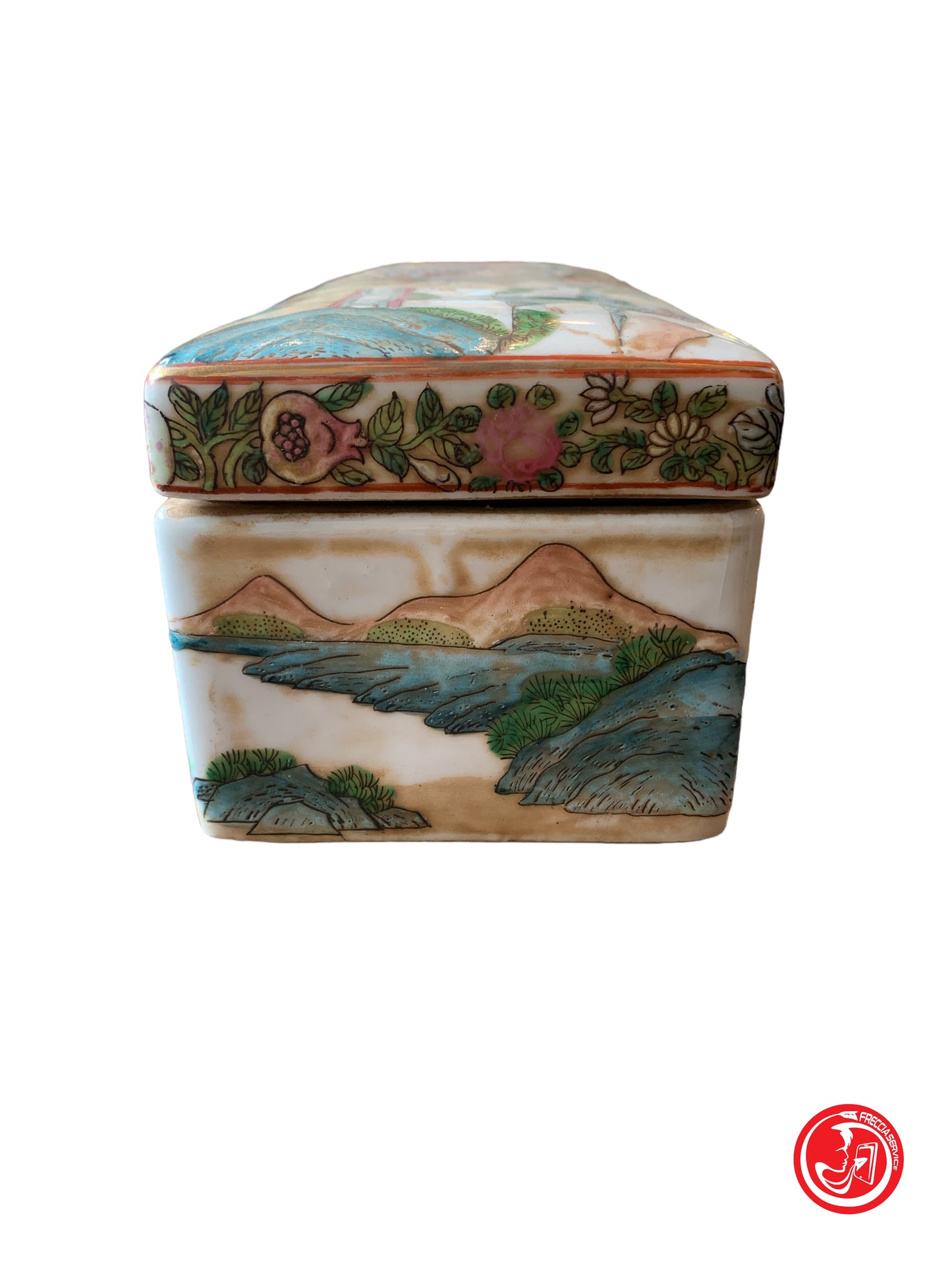 CHINESE JEWELRY BOX