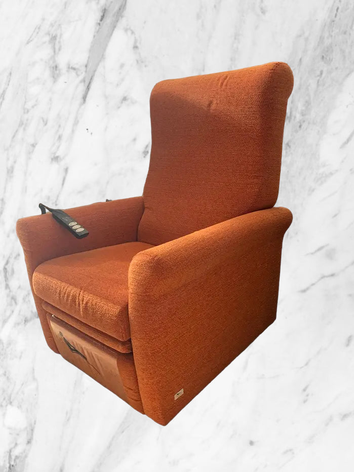 LIFT ARMCHAIR