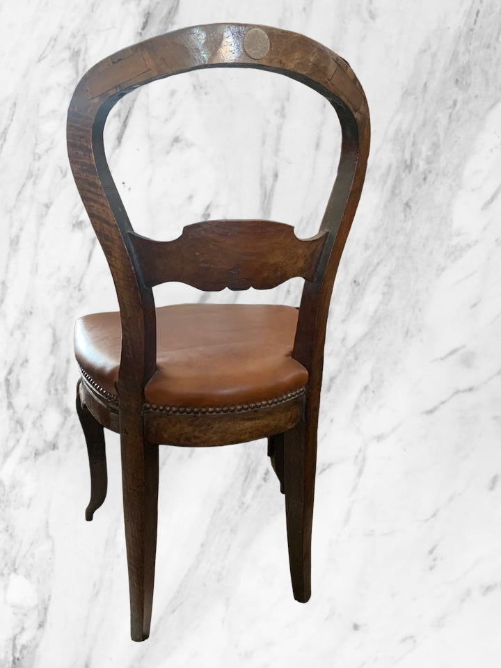 SOLID WOOD CHAIR