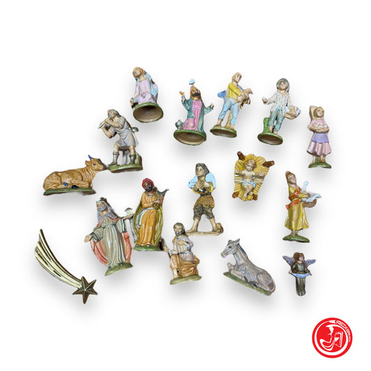 Nativity scene figurines in colored resin - approximately 15 pieces - Christmas 