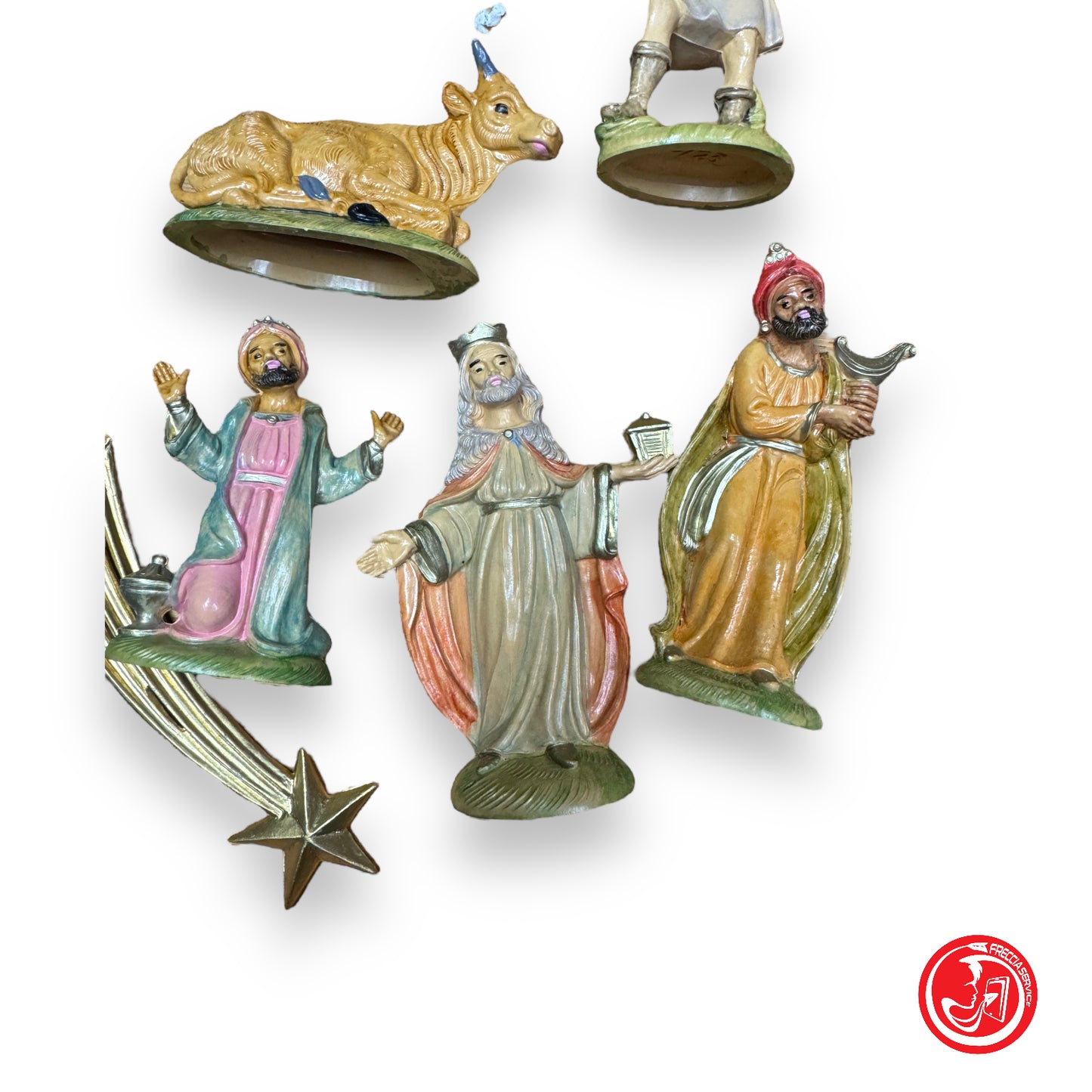 Nativity scene figurines in colored resin - approximately 15 pieces - Christmas 