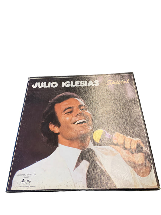 Julio Iglesias - Special