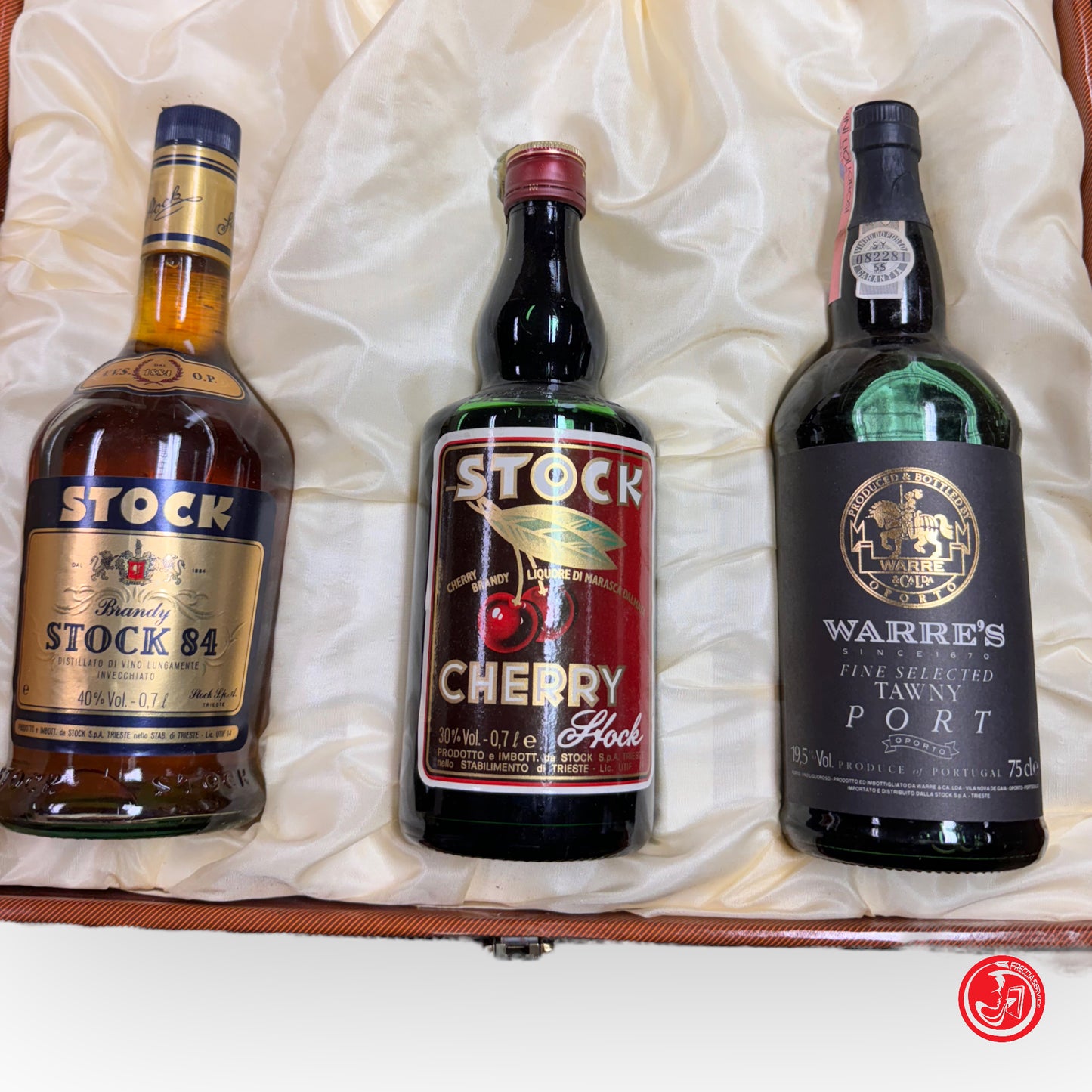 Set di 3 bottiglie di liquori in scatola regalo originale (2 Brandy e 1 Porto)