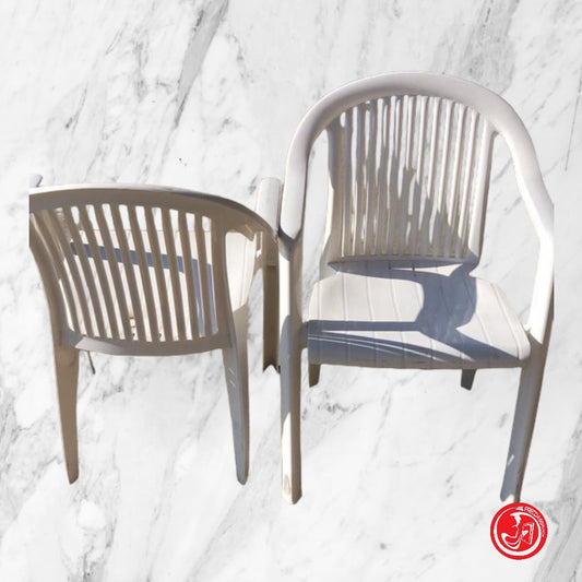 WHITE GROSFILLEX OUTDOOR CHAIRS