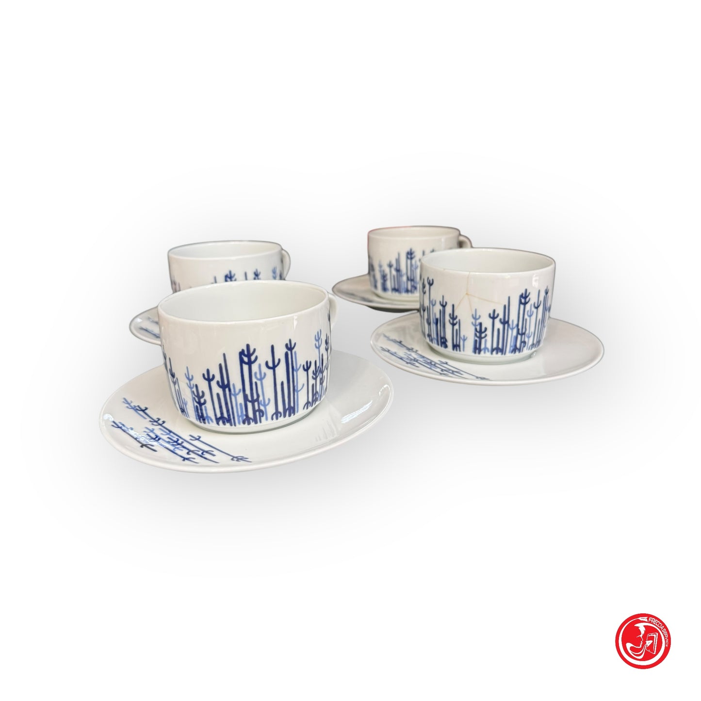 4 tazze in ceramica Richard Ginori con decorazioni blu