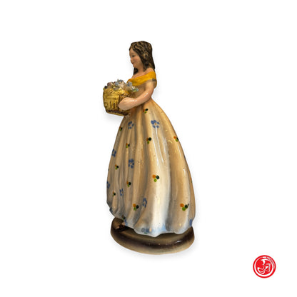 Statua in ceramica -  Ragazza con cesto di fiori