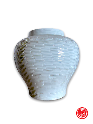 Ceramic vase