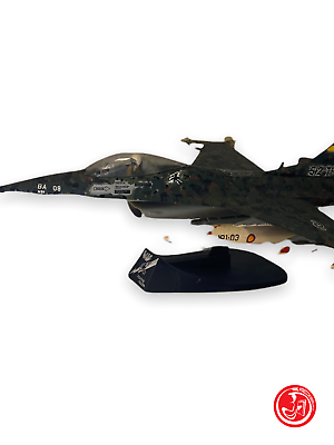 Military plane - F-16C model - Fighting Falcon