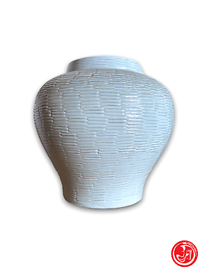 Ceramic vase