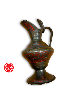 Petite cruche de collection