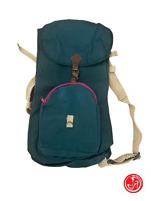 Lightweight unisex backpack 