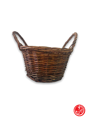 Wicker basket with side handles