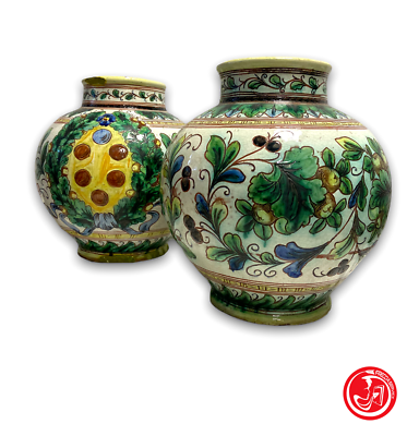 Pair of terracotta vases - Hand decorated