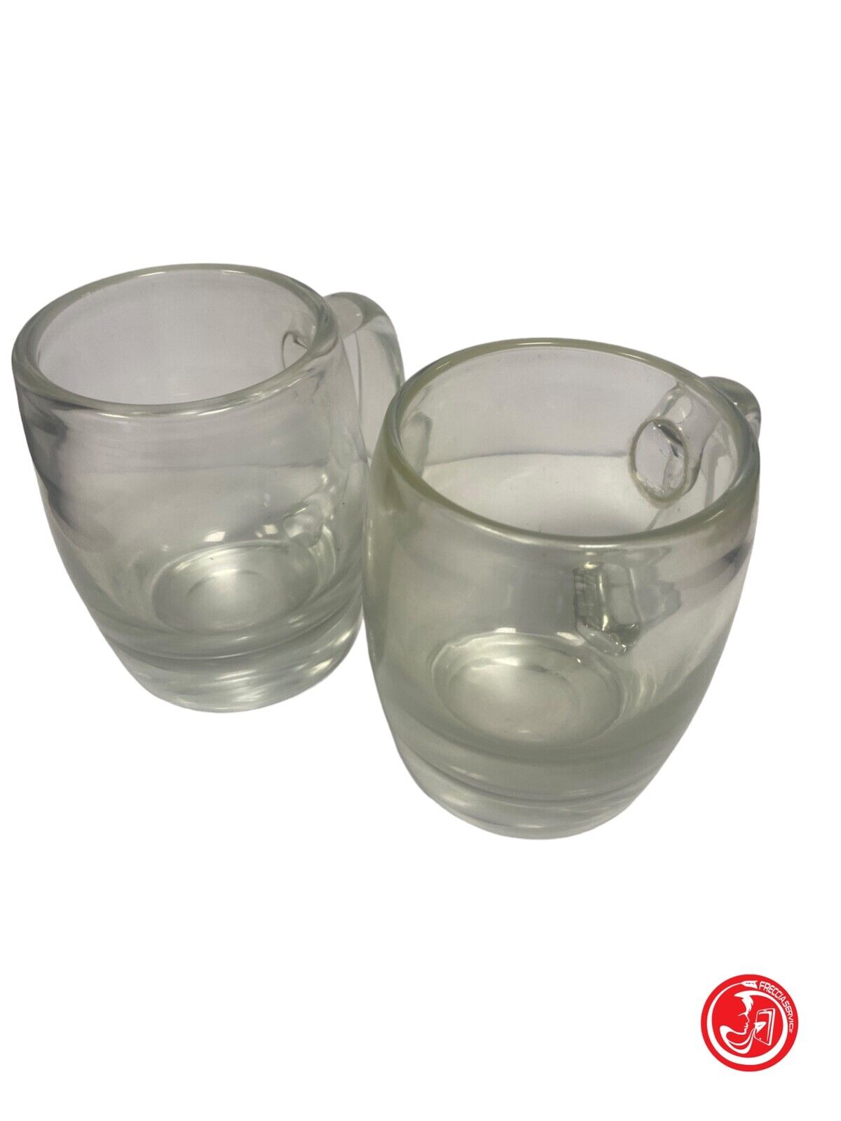 Paire de verres en verre 