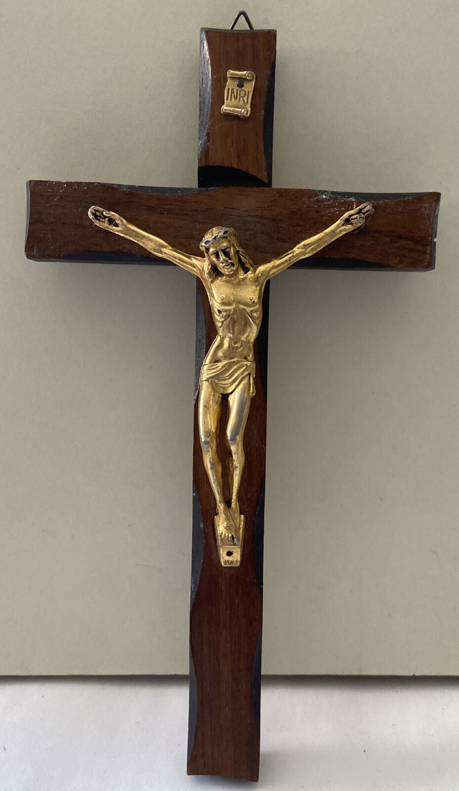 Particolare Croce In Legno Lavorata